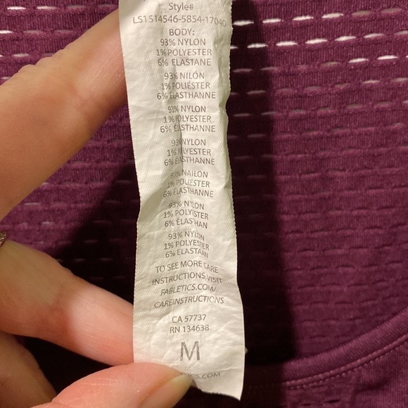 Fabletics Sexy Arta Long Sleeve Top EUC - Picture 3 of 7